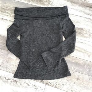 Off shoulder grey long sleeve